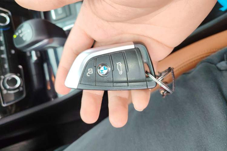 Used BMW 2 Series Active Tourer 2016 218i Fashion Model Interior 1