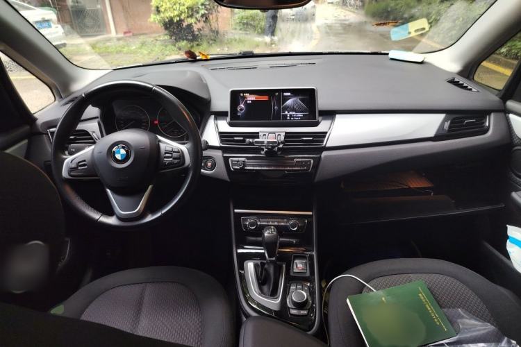 Used BMW 2 Series Active Tourer 2016 218i Fashion Model Interior 2