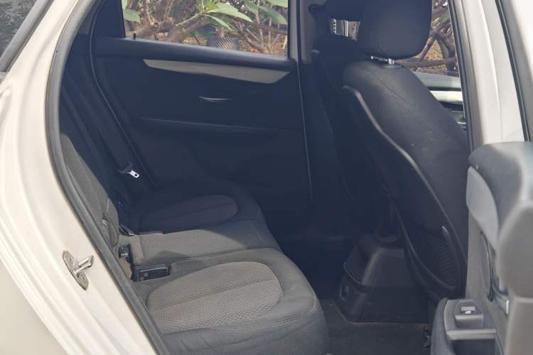 Used BMW 2 Series Active Tourer 2016 218i Fashion Model Interior 2