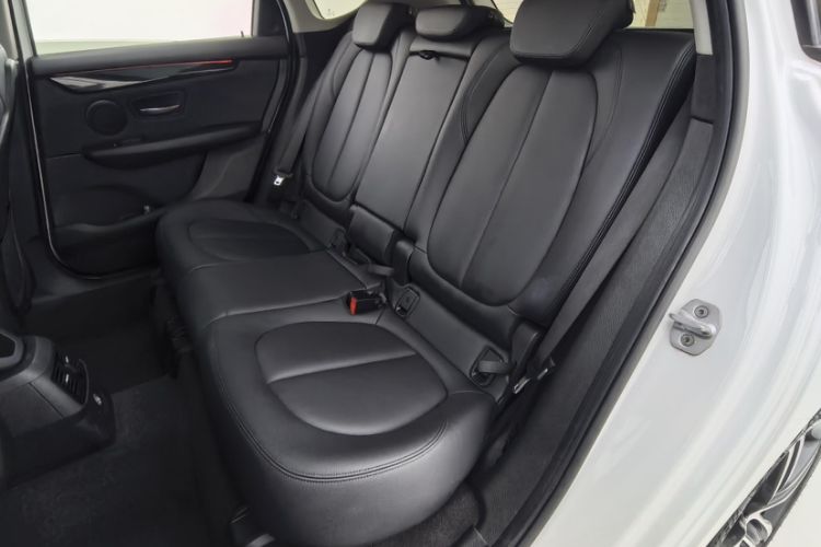Used BMW 2 Series Active Tourer 2016 218i Sports Design Package Interior 4
