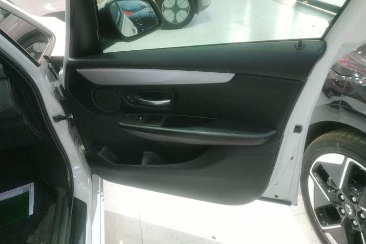 Used BMW 2 Series Active Tourer 2016 218i Leading Model Interior 5