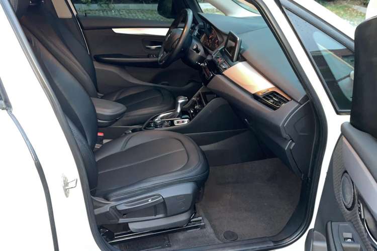 Used BMW 2 Series Active Tourer 2016 218i Leading Model Interior 6