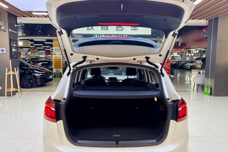 Used BMW 2 Series Active Tourer 2016 218i Leading Model Interior 7
