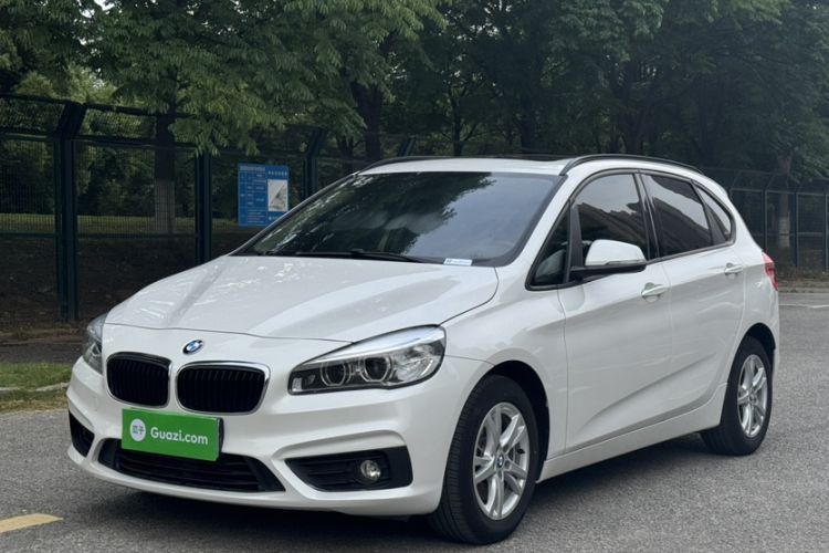 Used BMW 2 Series Active Tourer 2016 218i Leading Model Guazi used car, China used car export, Used car for sale, Used cars, Cheapest cars for sale