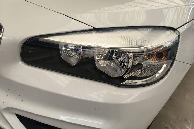 Used BMW 2 Series Active Tourer 2016 218i Fashion Model Left Front Headlight