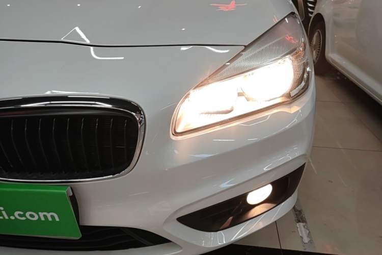 Used BMW 2 Series Active Tourer 2016 218i Fashion Model Left Front Headlight