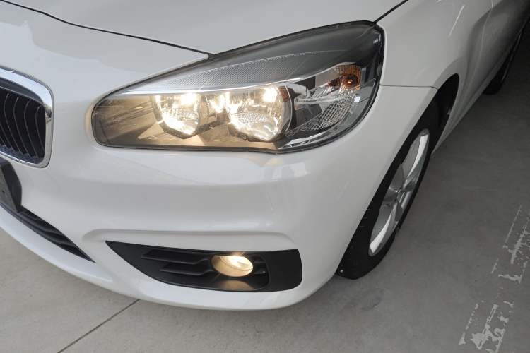 Used BMW 2 Series Active Tourer 2016 218i Fashion Model Left Front Headlight