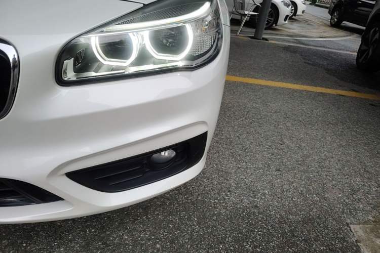 Used BMW 2 Series Active Tourer 2016 218i Leading Model Left Front Headlight
