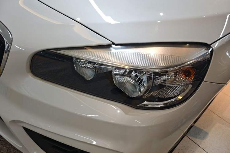 Used BMW 2 Series Active Tourer 2016 218i Fashion Model Left Front Headlight