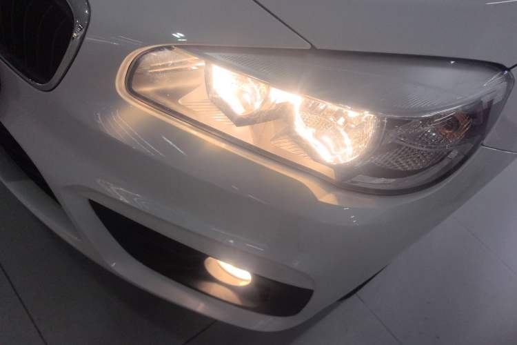 Used BMW 2 Series Active Tourer 2016 218i Fashion Model Left Front Headlight