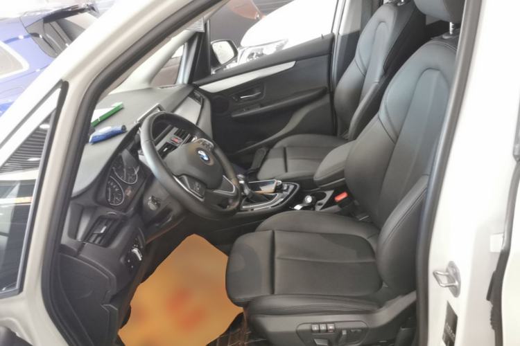 Used BMW 2 Series Active Tourer 2016 220i Luxury Edition Left Front Seat