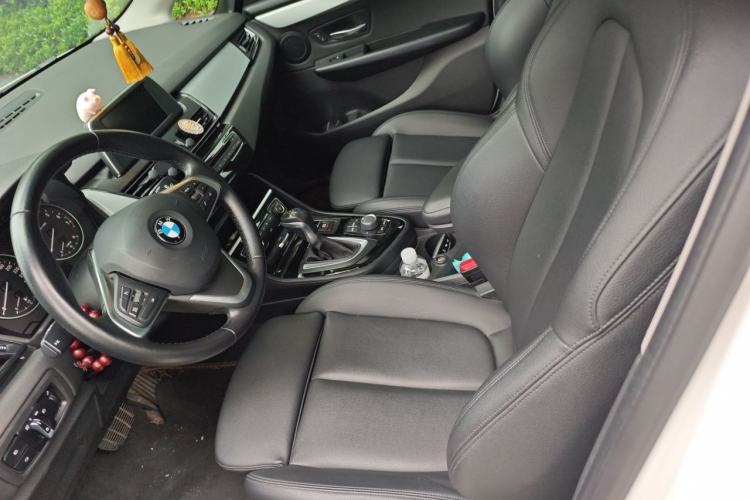 Used BMW 2 Series Active Tourer 2016 220i Luxury Edition Left Front Seat