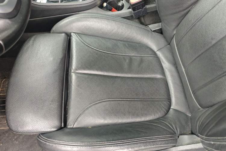 Used BMW 2 Series Active Tourer 2016 220i Luxury Design Package Left Front Seat