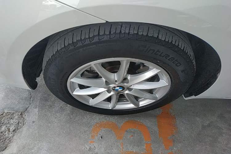 Used BMW 2 Series Active Tourer 2016 218i Fashion Model Left Front Wheel Hub