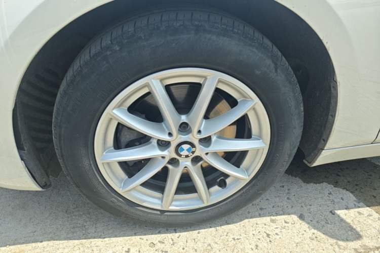 Used BMW 2 Series Active Tourer 2016 218i Fashion Model Left Front Wheel Hub