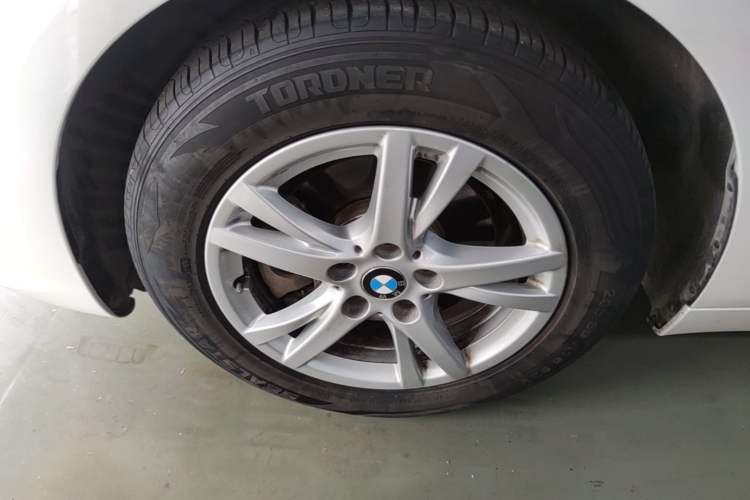 Used BMW 2 Series Active Tourer 2016 218i Leading Model Left Front Wheel Hub