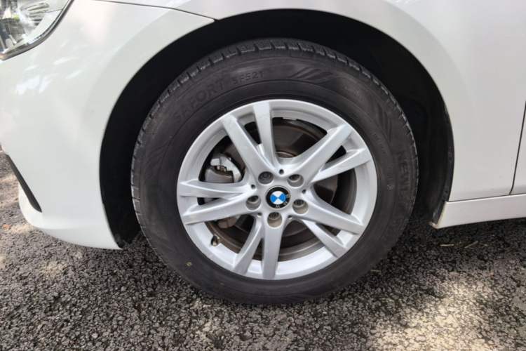 Used BMW 2 Series Active Tourer 2016 218i Leading Model Left Front Wheel Hub