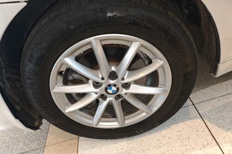Used BMW 2 Series Active Tourer 2016 218i Fashion Model Left Front Wheel Hub