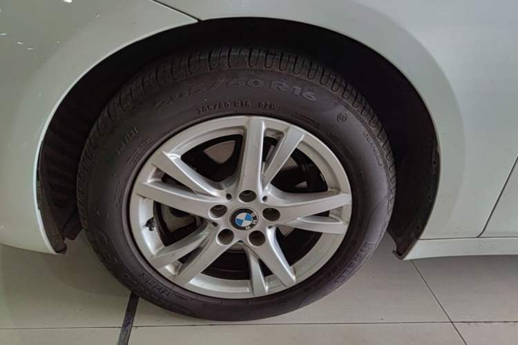 Used BMW 2 Series Active Tourer 2016 218i Leading Model Left Front Wheel Hub