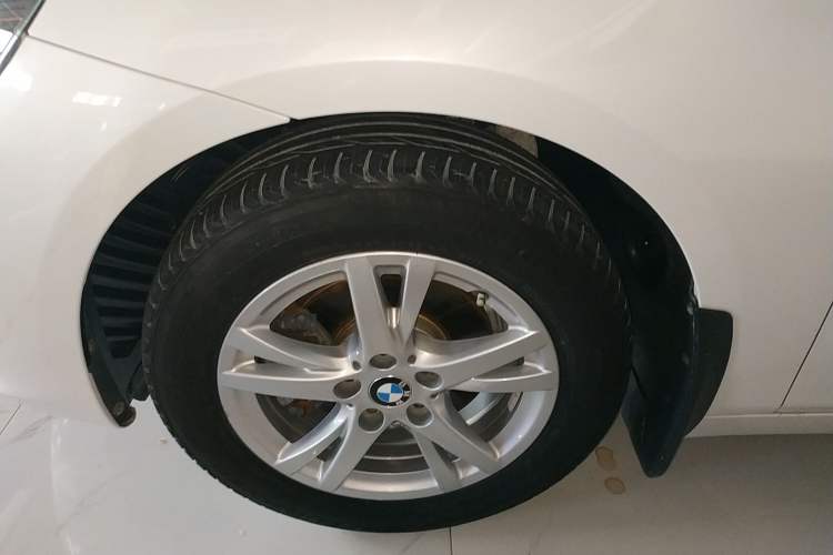 Used BMW 2 Series Active Tourer 2016 218i Leading Model Left Front Wheel Hub
