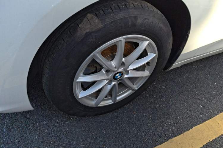 Used BMW 2 Series Active Tourer 2016 218i Fashion Model Left Front Wheel Hub