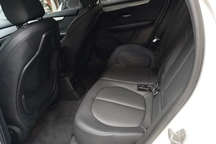 Used BMW 2 Series Active Tourer 2016 220i Luxury Edition Left Rear Seat