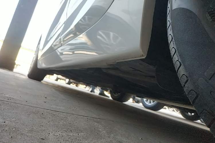 Used BMW 2 Series Active Tourer 2016 218i Fashion Model Left Side Sill