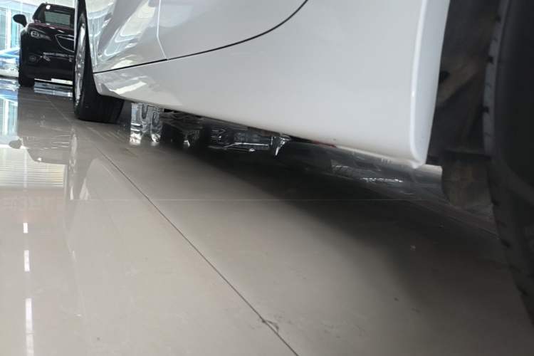 Used BMW 2 Series Active Tourer 2016 218i Leading Model Left Side Sill