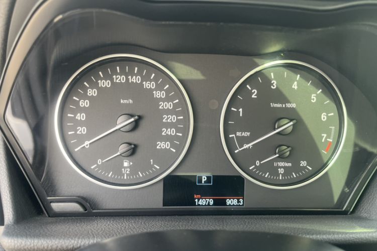 Used BMW 2 Series Active Tourer 2016 218i Fashion Model Odometer Close Up