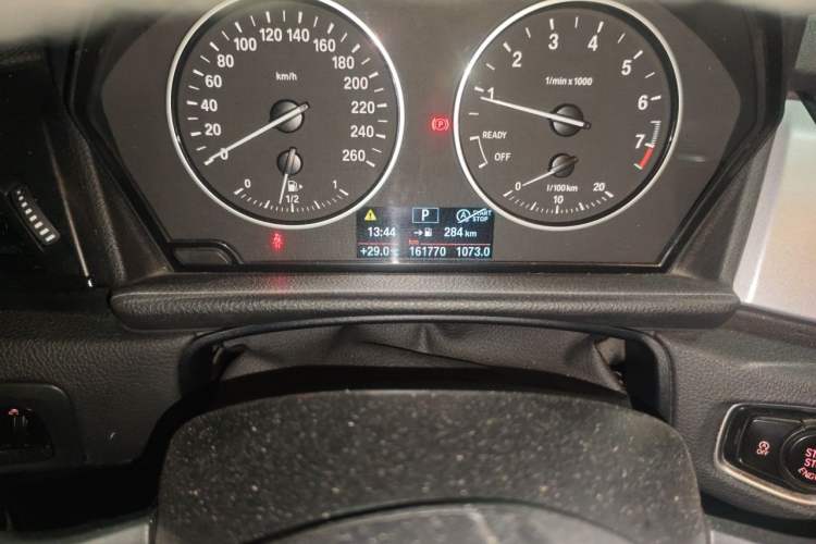 Used BMW 2 Series Active Tourer 2016 218i Fashion Model Odometer Close Up