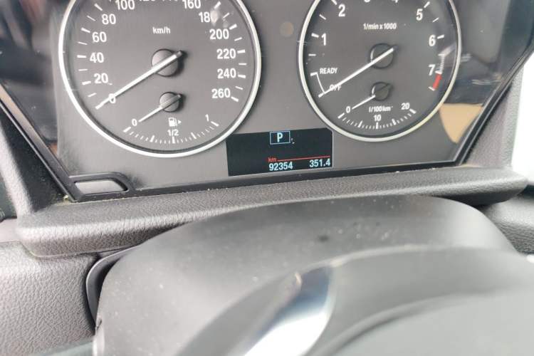 Used BMW 2 Series Active Tourer 2016 218i Leading Model Odometer Close Up