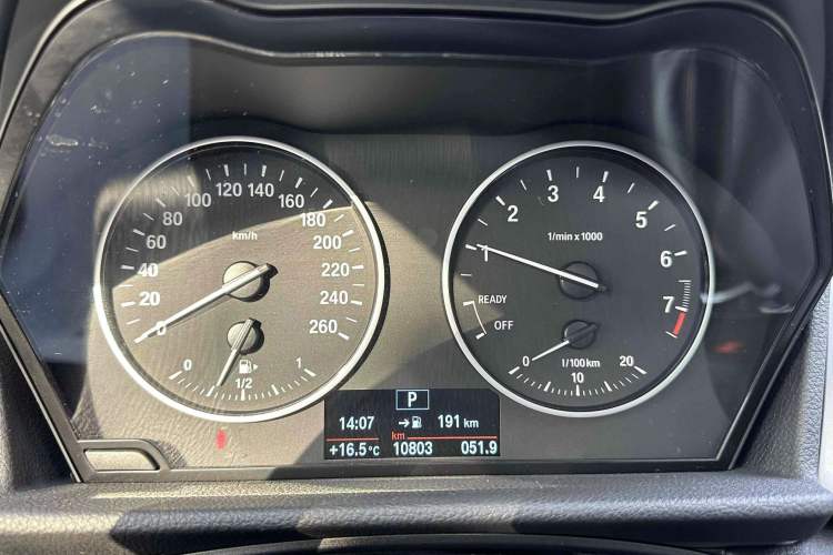 Used BMW 2 Series Active Tourer 2016 218i Leading Model Odometer Close Up