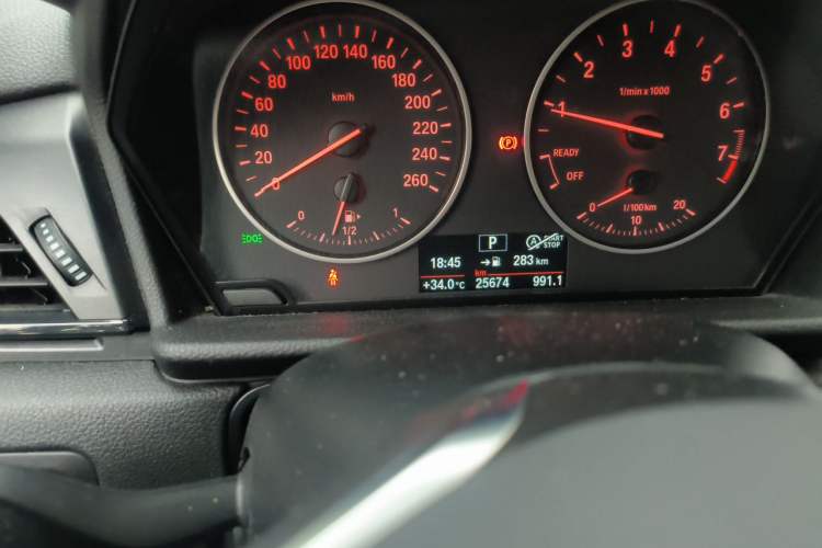 Used BMW 2 Series Active Tourer 2016 218i Fashion Model Odometer Close Up