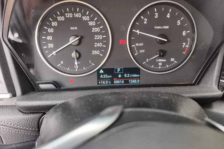 Used BMW 2 Series Active Tourer 2016 218i Sports Design Package Odometer Close Up