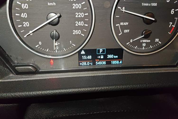 Used BMW 2 Series Active Tourer 2016 218i Leading Model Odometer Close Up