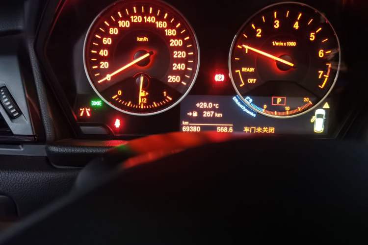Used BMW 2 Series Active Tourer 2016 220i Luxury Edition Odometer Close Up