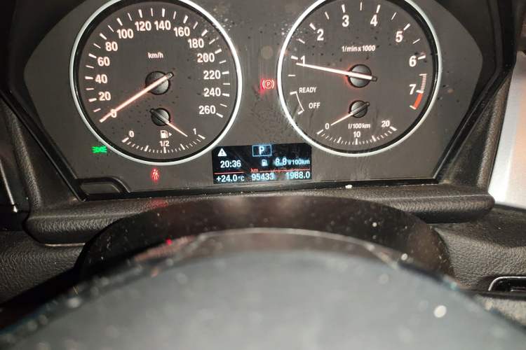 Used BMW 2 Series Active Tourer 2016 218i Leading Model Odometer Close Up