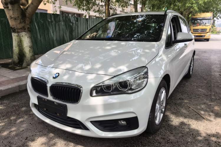 Used BMW 2 Series Active Tourer 2016 218i Leading Model Guazi used car, China used car export, Used car for sale, Used cars, Cheapest cars for sale