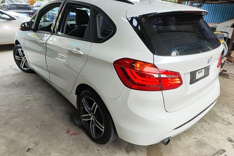 Used BMW 2 Series Active Tourer 2016 218i Sports Design Package Rear Left 45 Deg