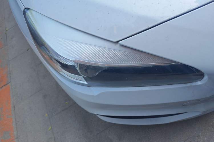 Used BMW 2 Series Active Tourer 2016 218i Fashion Model Right Front Headlight