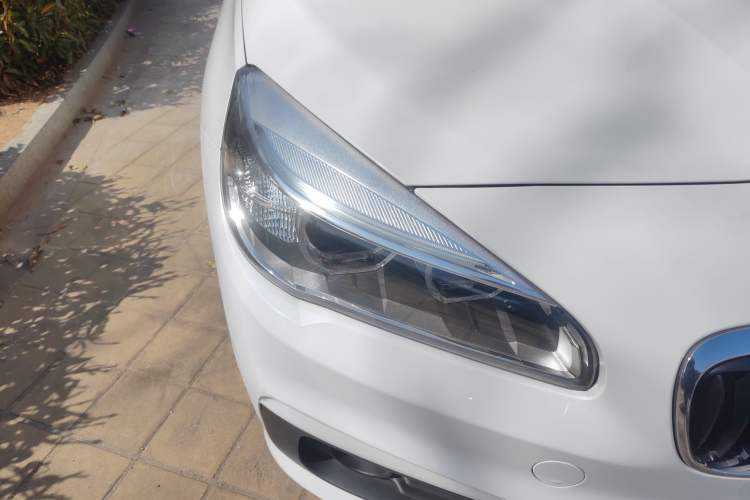 Used BMW 2 Series Active Tourer 2016 218i Leading Model Right Front Headlight