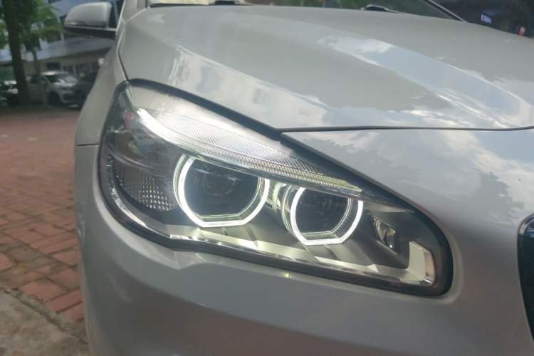 Used BMW 2 Series Active Tourer 2016 218i Leading Model Right Front Headlight