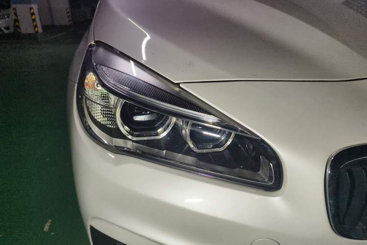 Used BMW 2 Series Active Tourer 2016 218i Leading Model Right Front Headlight