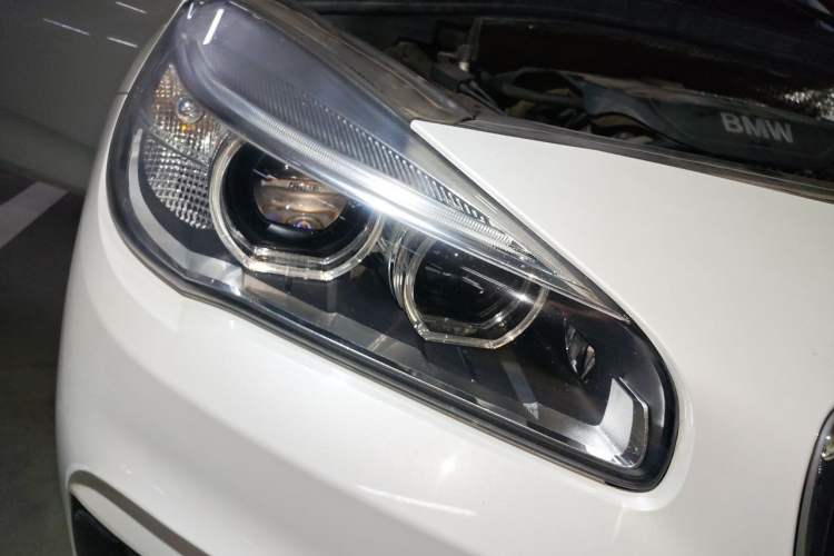 Used BMW 2 Series Active Tourer 2016 218i Sports Design Package Right Front Headlight