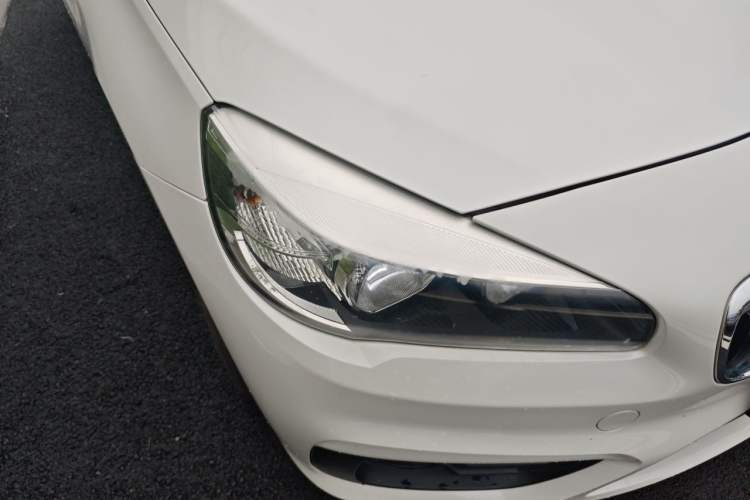 Used BMW 2 Series Active Tourer 2016 218i Fashion Model Right Front Headlight