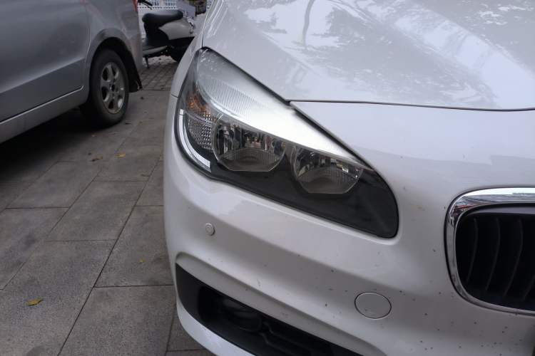 Used BMW 2 Series Active Tourer 2016 218i Fashion Model Right Front Headlight