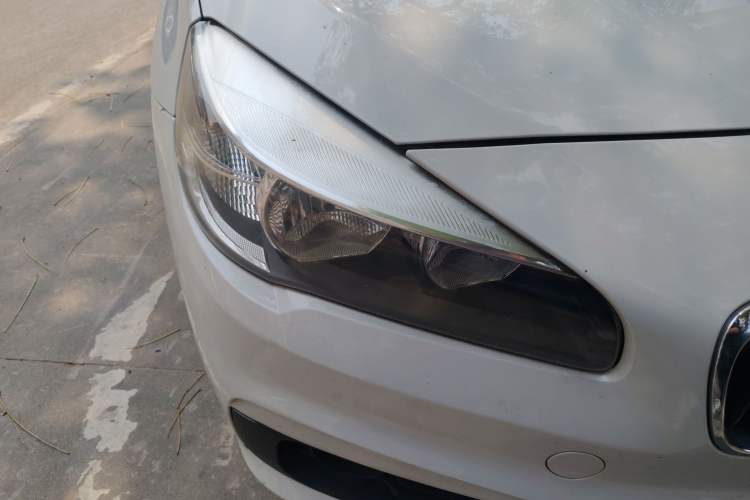 Used BMW 2 Series Active Tourer 2016 218i Fashion Model Right Front Headlight