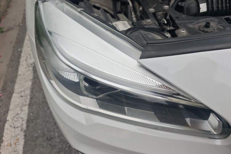 Used BMW 2 Series Active Tourer 2016 220i Luxury Design Package Right Front Headlight