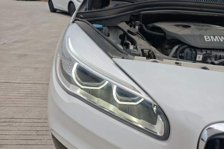Used BMW 2 Series Active Tourer 2016 218i Sports Design Package Right Front Headlight