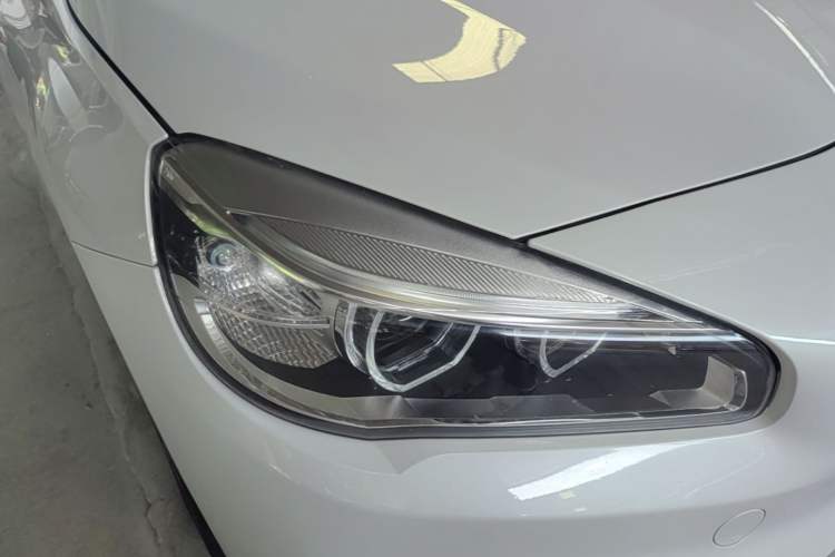 Used BMW 2 Series Active Tourer 2016 218i Sports Design Package Right Front Headlight